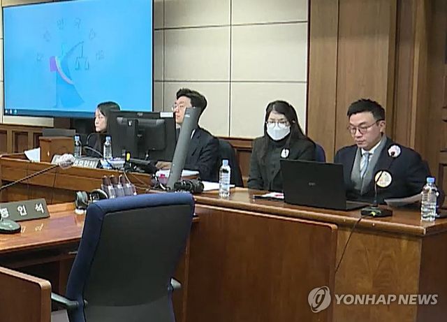 법원, 김건희 재판중계 일부 허가