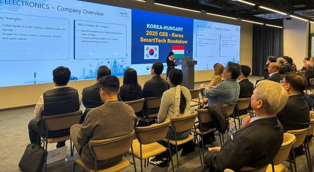 헝가리 부다페스트에서 진행한 '스마트테크 로드쇼'