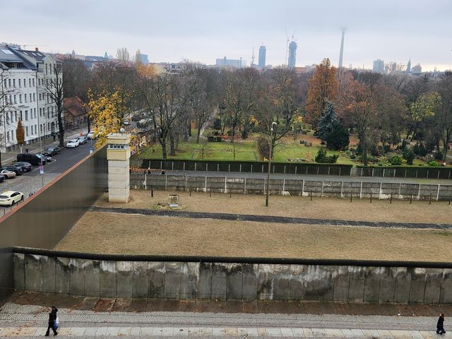 (베를린=연합뉴스) 이광빈 기자 = 독일 수도 베를린에 남아있는 베를린 장벽 모습