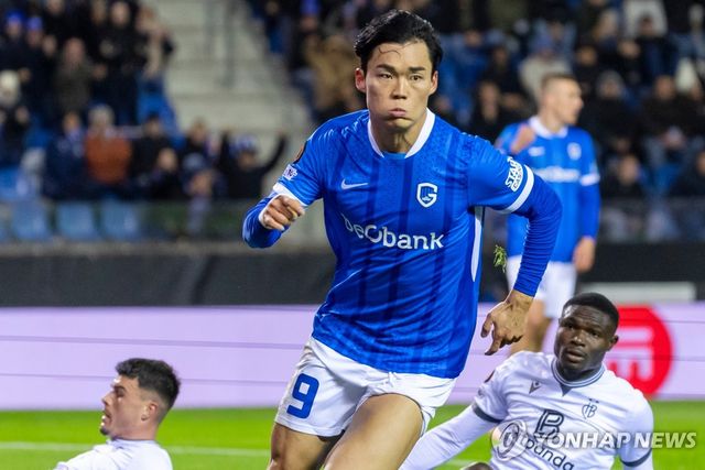 득점을 터트리고 내달리는 오현규