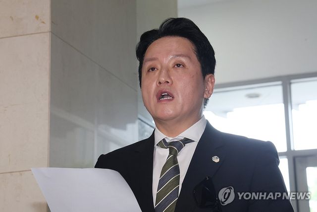 군인권센터, 박정훈 대령 항명사건 항소 취하 촉구