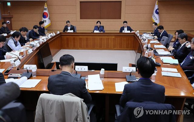 국민연금기금운용위원회, 발언하는 정은경 장관