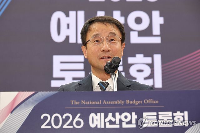 축사하는 한병도 예결위원장