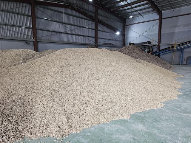 연료로 사용하는 왕겨