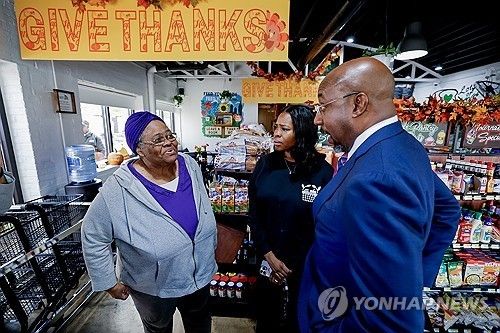 美셧다운 장기화에 위기 처한 SNAP 수급자 