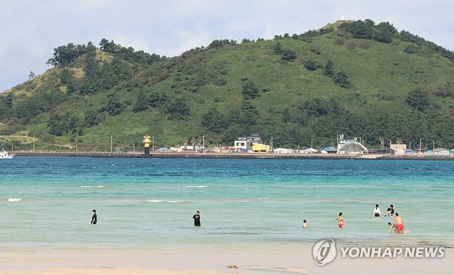 여름 같은 이번 가을