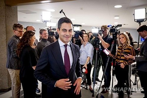 네덜란드 총선에서 승리한 중도 정당 D66의 롭 예턴(38) 대표