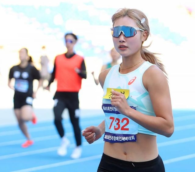 힘차게 뛰는 신현진