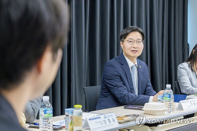 구혁채 1차관, AI 기반 연구혁신 현장방문