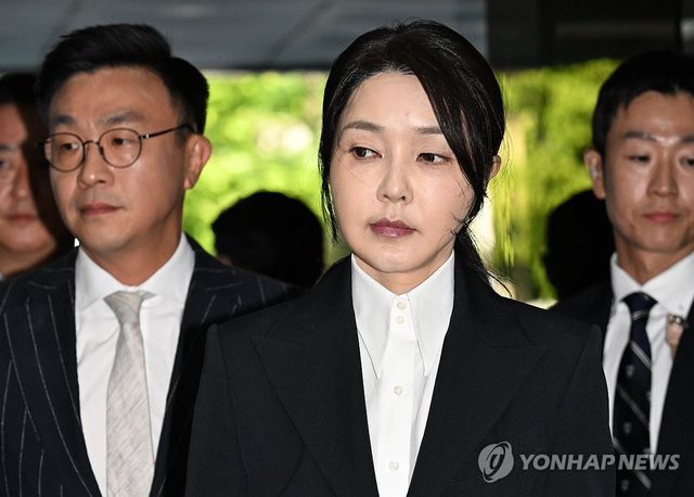 김건희 여사, 영장실질심사 출석