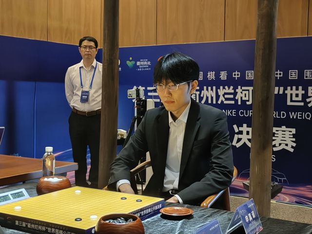 신진서 9단이 71개월 연속 한국 바둑랭킹 1위를 지켰다.