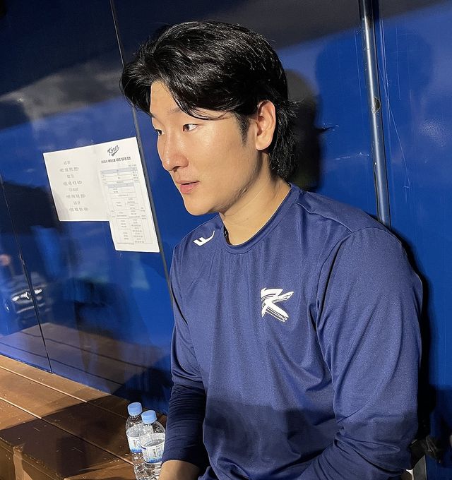 곽빈 "내년 WBC서 오타니 만나면 전력으로 똑같이 던질 것"