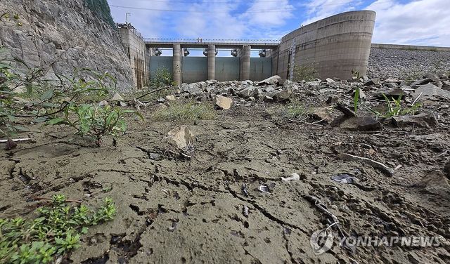 강릉의 갈 길 먼 해갈