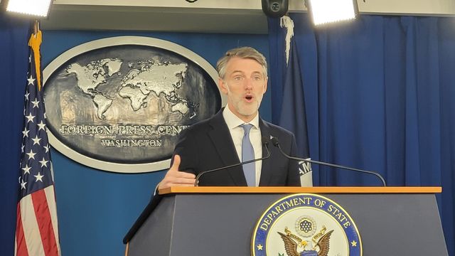 브리핑하는 메이스 美국무부 APEC 담당 고위관리