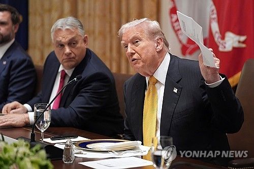 헝가리 총리 만난 트럼프 