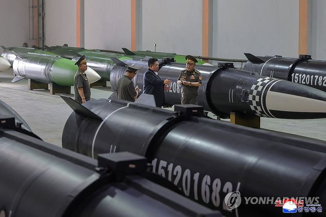 북한의 미사일 생산공장