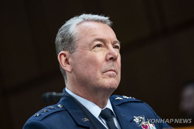 제프리 크루즈 전 국방정보국장