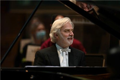 피아니스트 크리스티안 지메르만