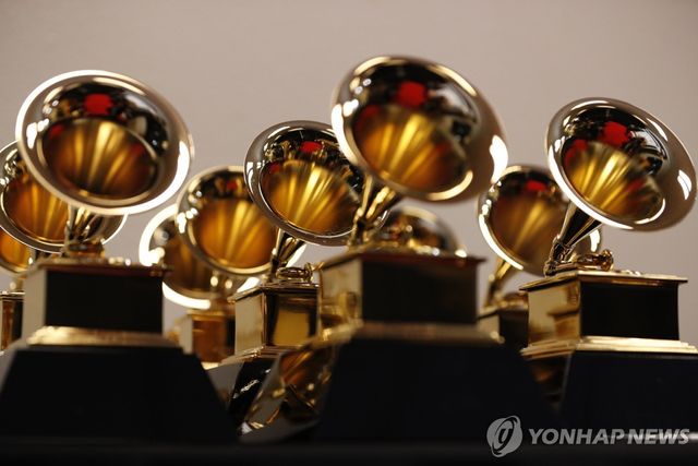 그래미 시상식 트로피