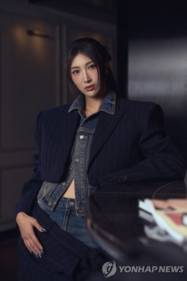 작곡가 겸 가수 이재(EJAE)