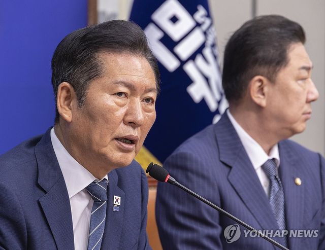 검찰 개혁 관련 발언하는 정청래