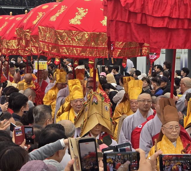 광화문 광장에서 영산재·국제수계대법회