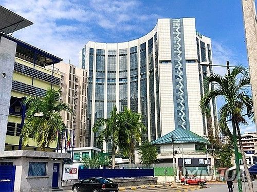 코트디부아르 아비장에 있는 아프리카개발은행(AfDB)과 주변 전경 