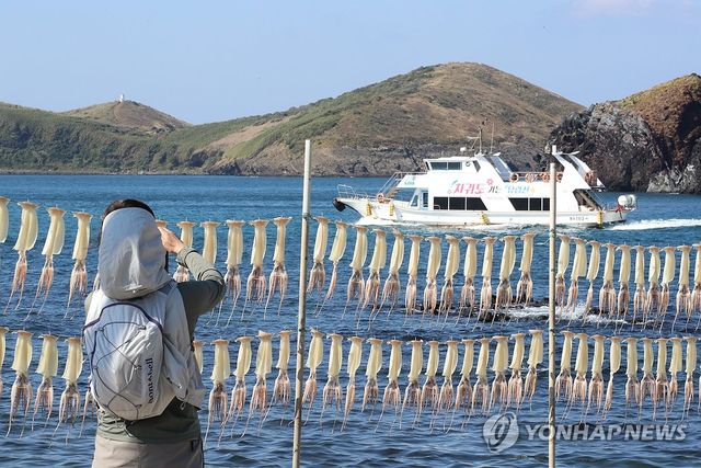 가을, 오징어 말리는 풍경
