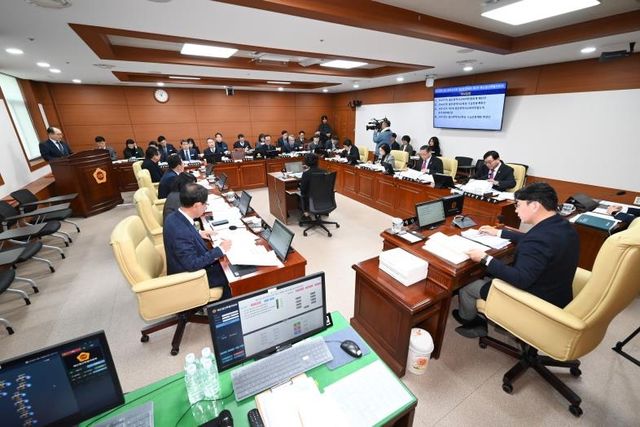 11일 열린 울산시의회 예산결산특별위원회