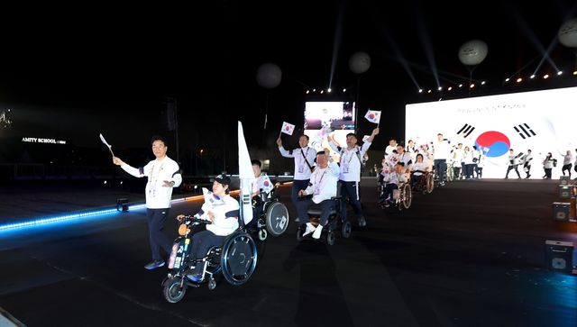 한국 선수단 입장