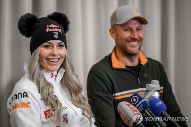 린지 본(왼쪽)과 새로 코치를 맡은 악셀 룬드 스빈달. 