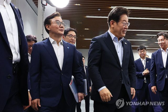 이재명 대통령, 부산 시민과 간담회