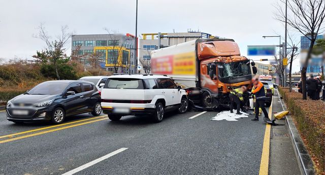 울산 서동로터리 인근 사고 현장