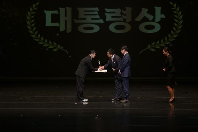 대한민국무용대상 대통령상에 프로젝트 S