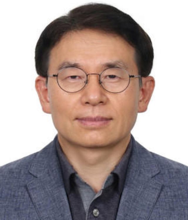 석재왕 건국대 교수