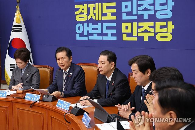 최고위 참석한 정청래 대표