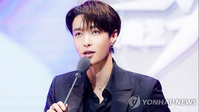 엑소 레이