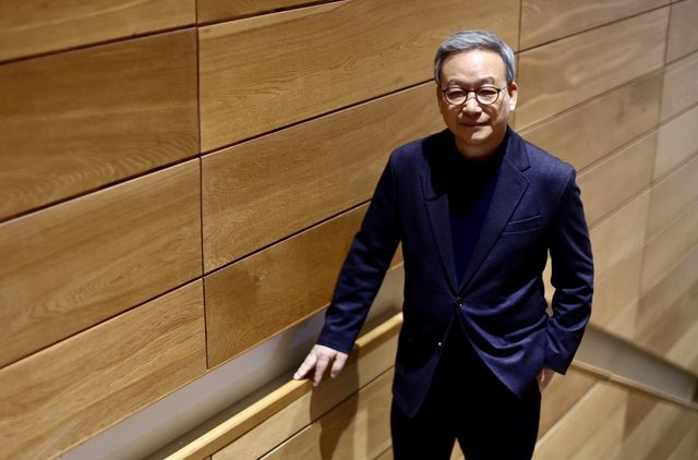 새 시집 펴낸 정호승 시인