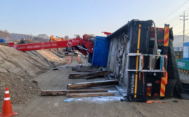 차량용 크레인 전도