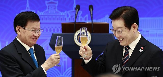 한-라오스 공식오찬