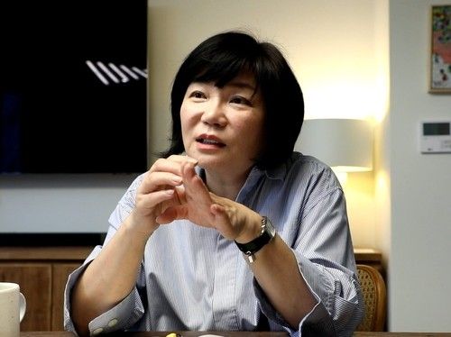 연합뉴스와 [삶] 인터뷰 중인 스타강사 김미경