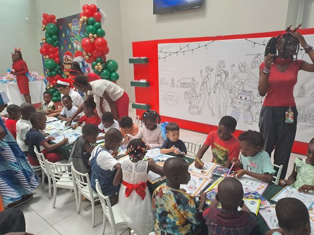 코트디부아르서 K애니메이션 행사