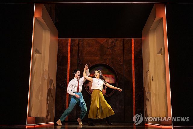 미국 토니상 6관왕 휩쓴 K뮤지컬 '어쩌면 해피엔딩'