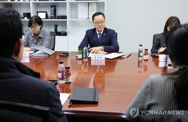 양육비 선지급 현장소통 간담회, 발언하는 정구창 차관