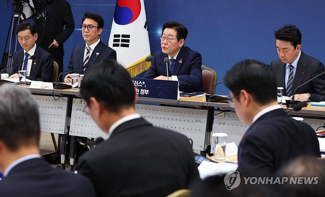 이재명 대통령, 행안부·인사처 업무보고 발언