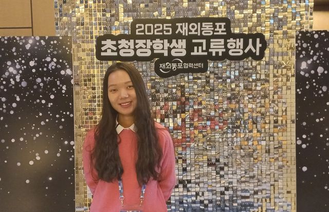 연합뉴스와 인터뷰하는 고려인 4세 문블라다