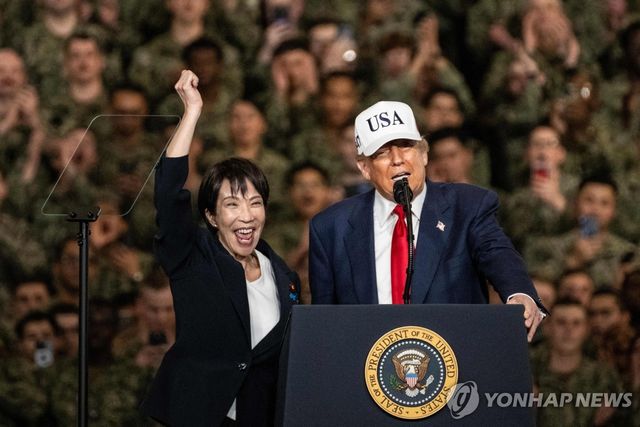 다카이치 사나에 일본총리(좌측)와 도널드 트럼프 미국 대통령(우측)