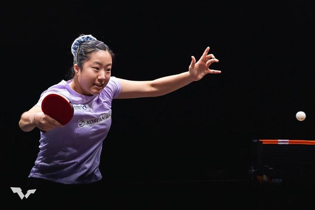 WTT 파이널스 홍콩에 나선 신유빈의 경기 장면