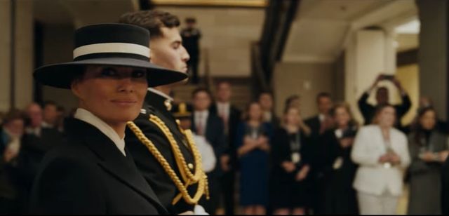 다큐 영화 '멜라니아' 예고편 첫 장면