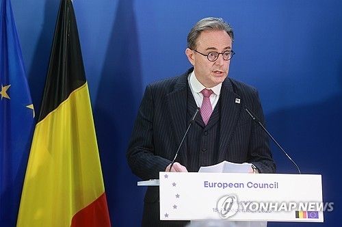 바르트 더 베버르 벨기에 총리 